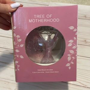 Hand made tree of motherhood blown glass